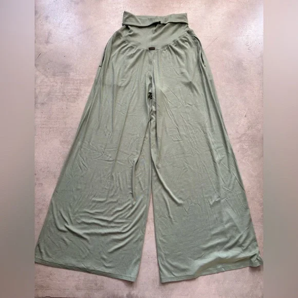 🆕Lunya Soft Modal Rib Foldover Pant - Picture 10 of 16